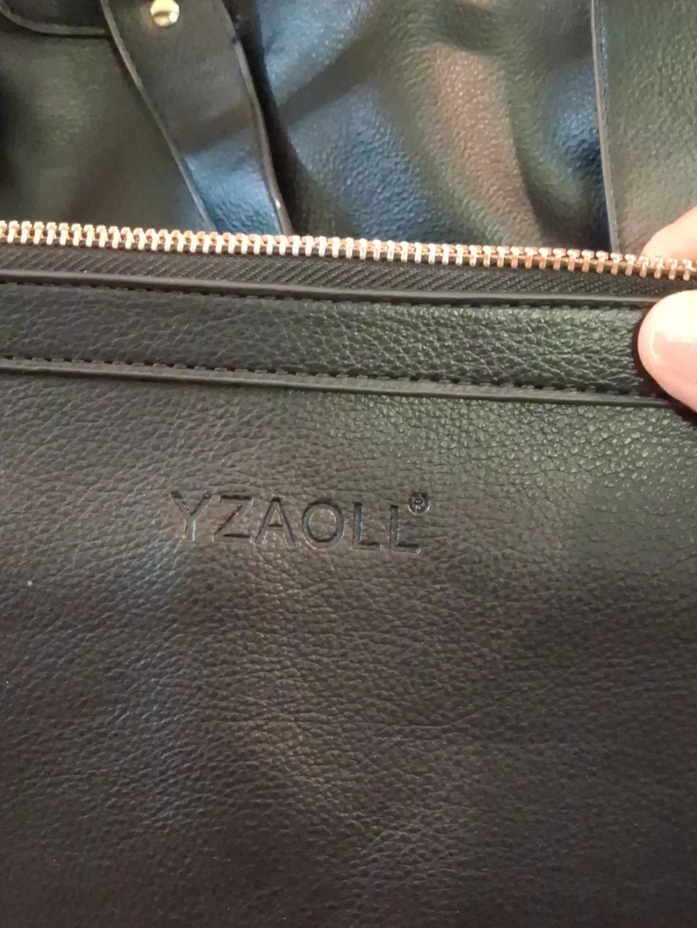 YZAOLL Black Women’s Hand  Bag Set - Classic Black.